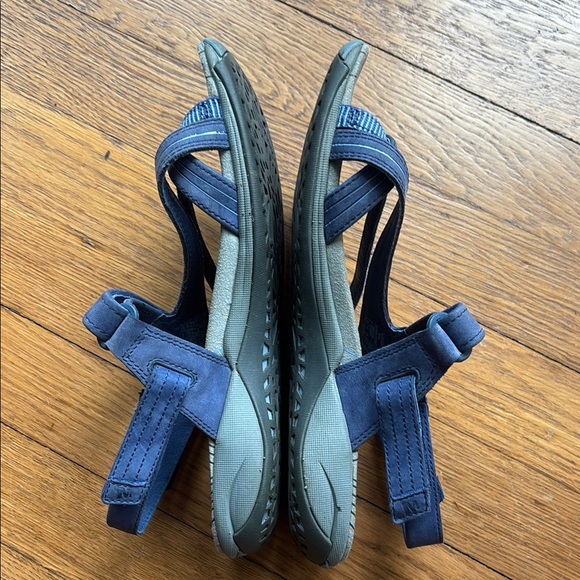 Merrell blue convertible strap sandals size 7 - Picture 2 of 6